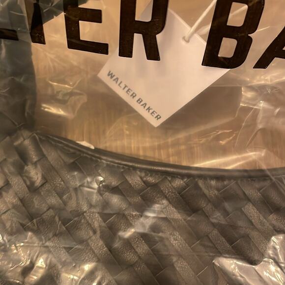 NWT WALTER BAKER Margaux Handbag - Picture 4 of 9